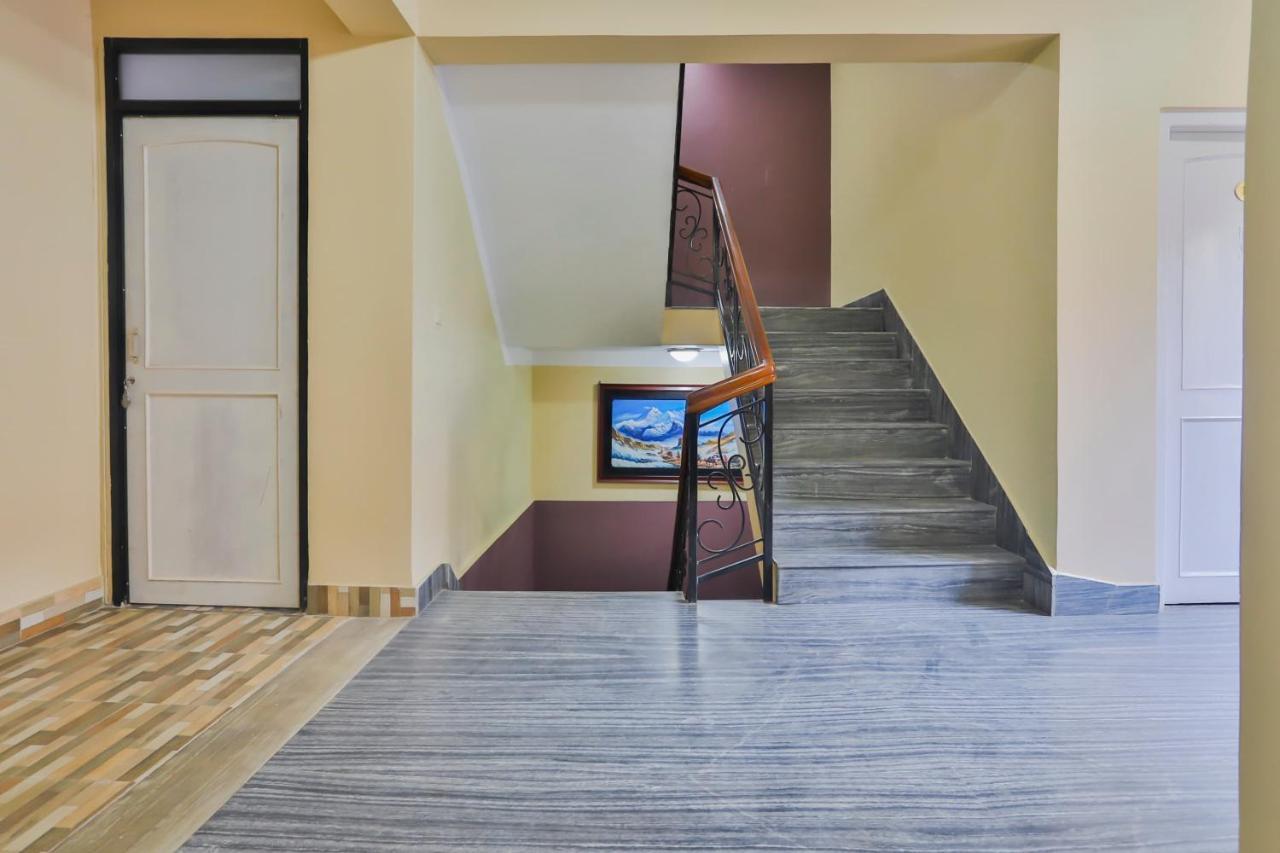 Oyo 720 Lekali Homes And Restaurant Katmandu Zewnętrze zdjęcie